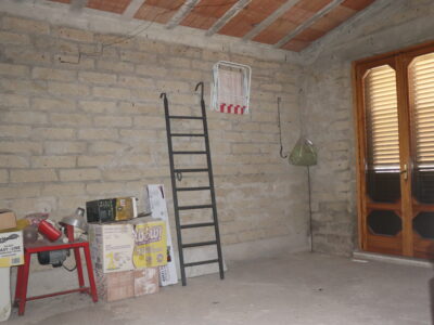 DUGENTA (BN) - 245 APPARTAMENTO CON GIARDINO