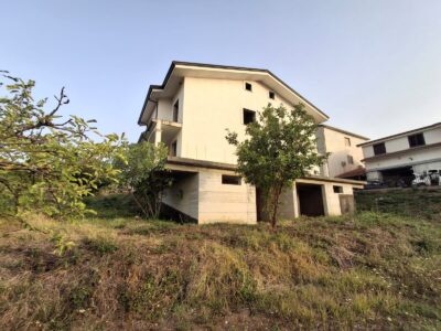 S.AGATA DE' GOTI (BN) - 173 VILLETTA DI NUOVA COSTRUZIONE CON GIARDINO