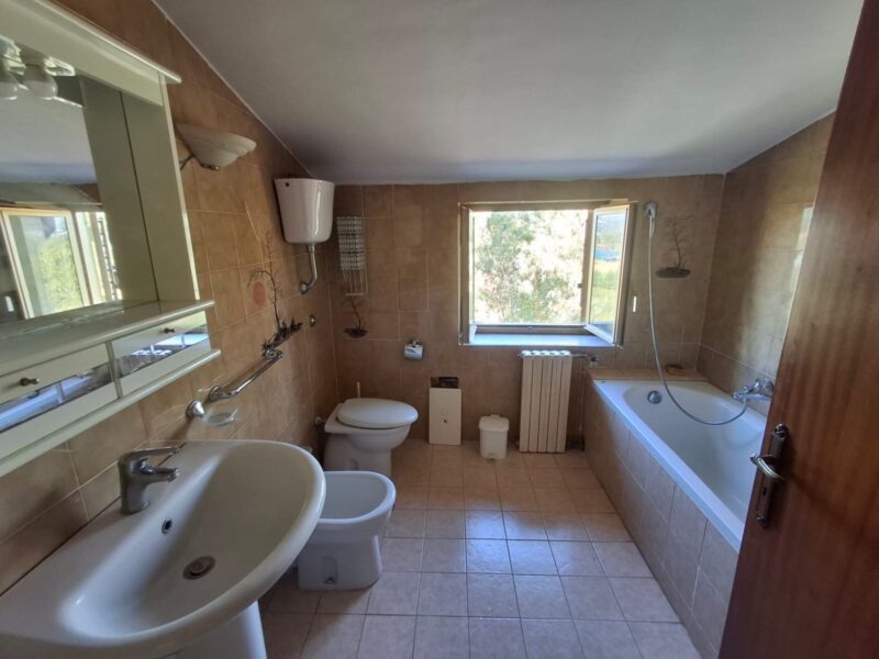 SANT'AGATA DE' GOTI (BN) - 176 PORZIONE DI CASA CON INGRESSO INDIPENDENTE