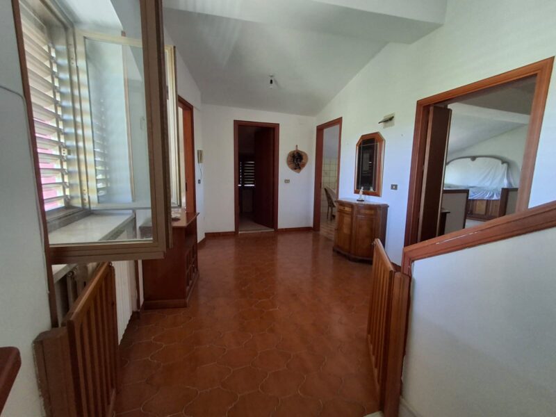 SANT'AGATA DE' GOTI (BN) - 176 PORZIONE DI CASA CON INGRESSO INDIPENDENTE