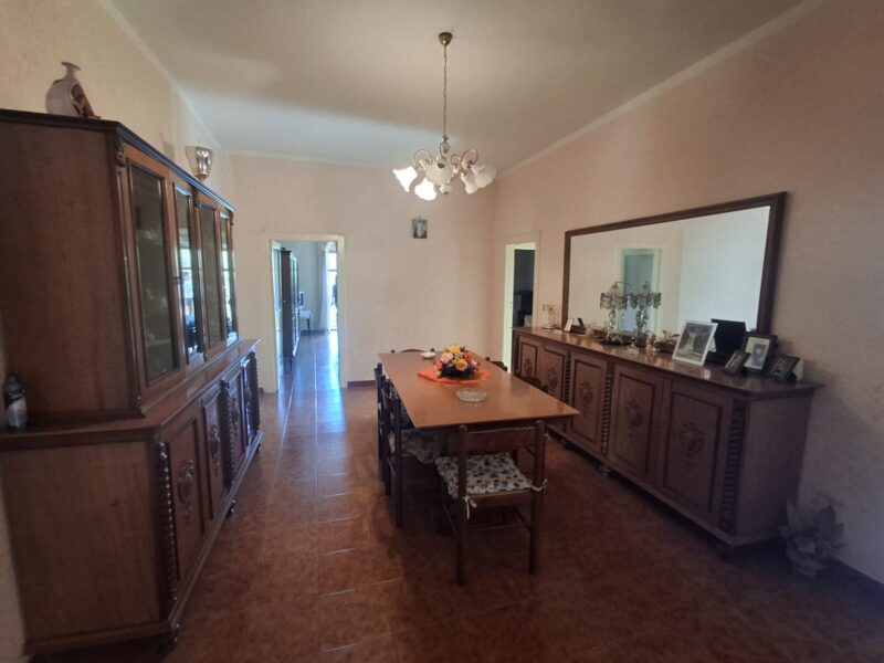 SANT'AGATA DE' GOTI (BN) - 113 CASA INDIPENDENTE CON TERRENO
